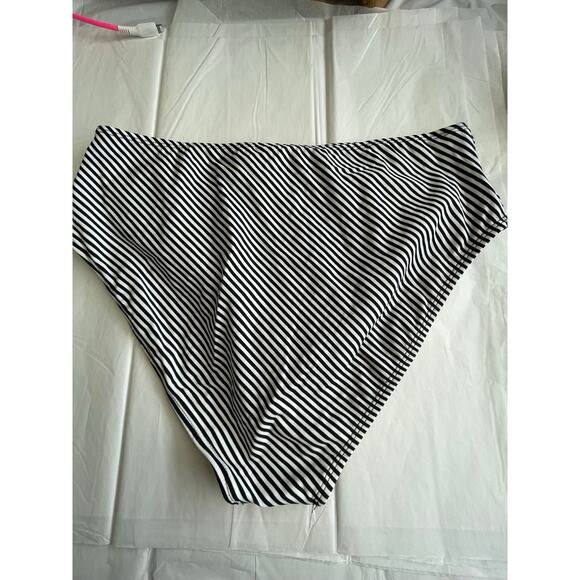 Cupshe high waisted swim bottoms Black stripes ruched neutral lined Size XL. - Picture 2 of 5